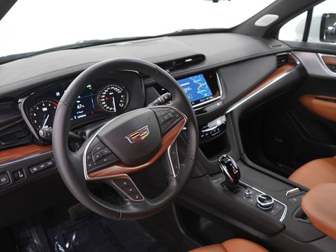 Used 2024 Cadillac XT5 Premium Luxury image 27