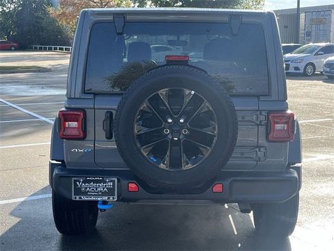 Used 2023 Jeep Wrangler Sahara w/ Cold Weather Group image 5