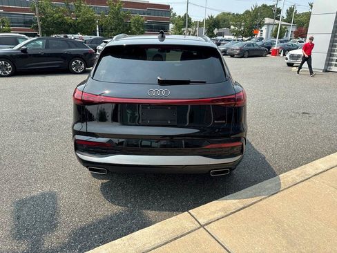 Used 2025 Audi Q5 Premium w/ Convenience Package AWD/4WD image 9
