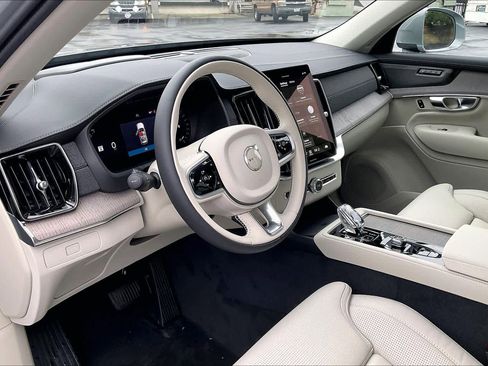 New 2026 Volvo XC90 B6 Ultra image 8