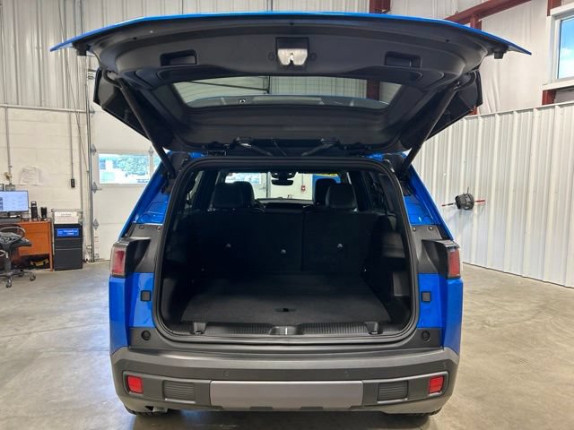 Used 2026 Jeep Cherokee Limited AWD/4WD image 20