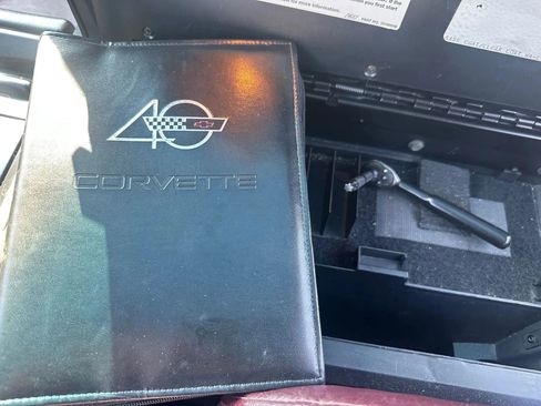 Used 1993 Chevrolet Corvette Coupe image 26