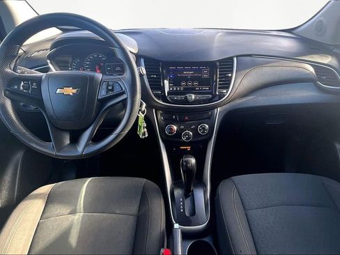 Used 2020 Chevrolet Trax LS w/ Tint and Cruise Package image 16