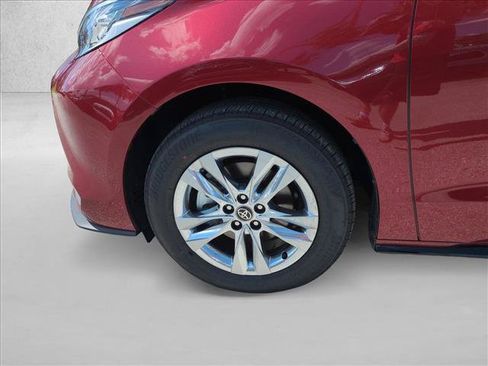 New 2026 Toyota Sienna Limited FWD image 10