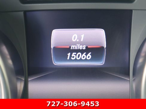 Certified 2020 Mercedes-Benz SLC 300 image 26