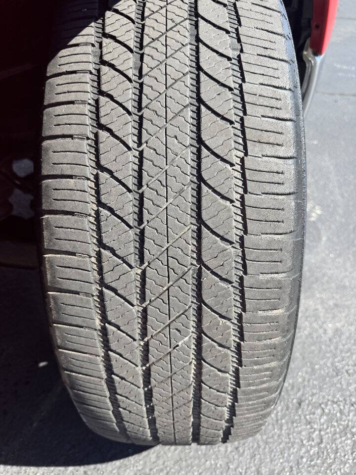 Used 2011 RAM 1500 Classic SLT RWD image 9