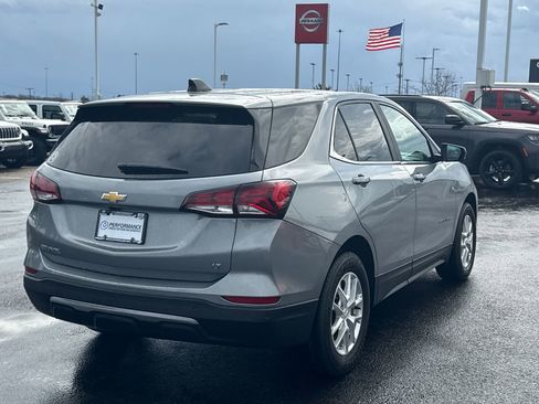 Used 2024 Chevrolet Equinox LT image 3