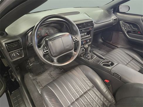 Used 2002 Chevrolet Camaro Z28 w/ SS Performance/Appearance Pkg image 22