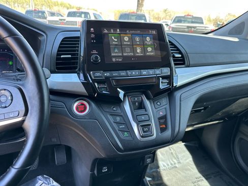 Used 2023 Honda Odyssey EX-L image 26