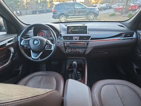 Used 2017 BMW X1 sDrive28i image 10