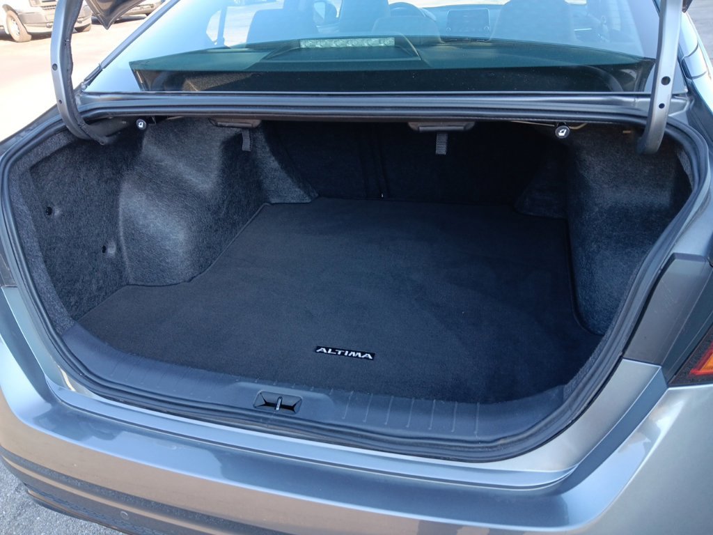 Used 2025 Nissan Altima 2.5 SR AWD/4WD image 7