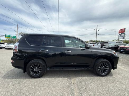 Used 2023 Lexus GX 460 Premium w/ Premium Package AWD/4WD image 19