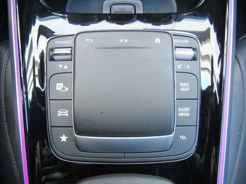 Used 2022 Mercedes-Benz EQB 300 4MATIC w/ Exclusive Package image 46