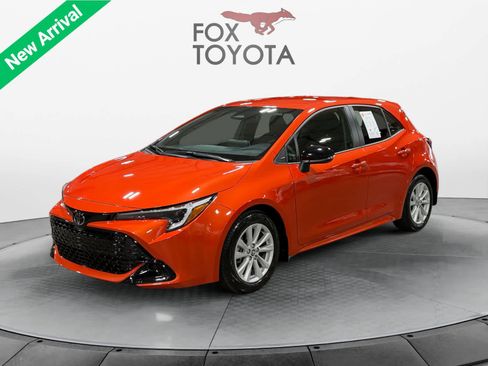 Used 2026 Toyota Corolla SE FWD image 1