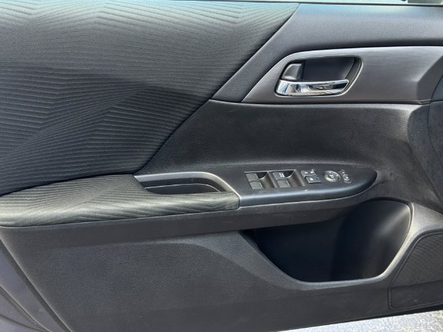 Used 2014 Honda Accord LX image 14