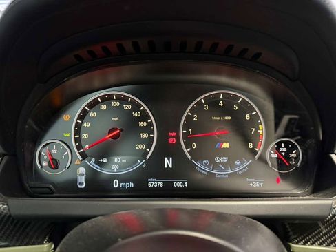 Used 2017 BMW M6 Coupe image 37