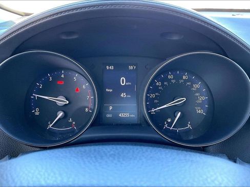 Used 2020 Toyota C-HR LE image 12