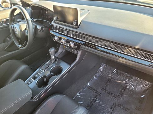 Used 2025 Honda Civic Sport image 20