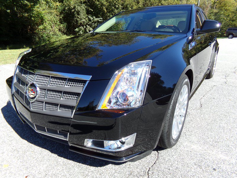 Used 2011 Cadillac CTS Performance w/ Performance Luxury Package RWD image 2