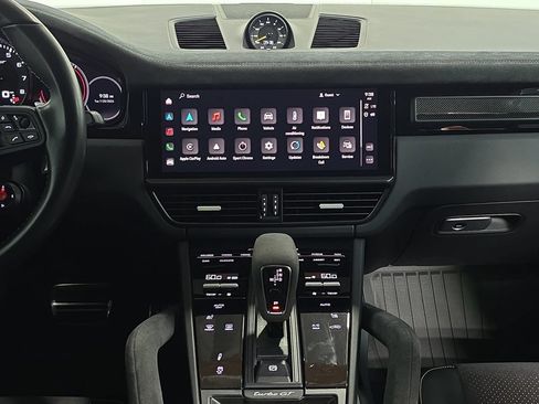 Certified 2023 Porsche Cayenne Turbo GT AWD/4WD image 16