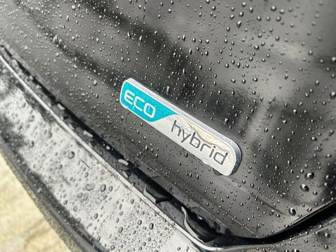 Used 2021 Kia Niro Touring image 31