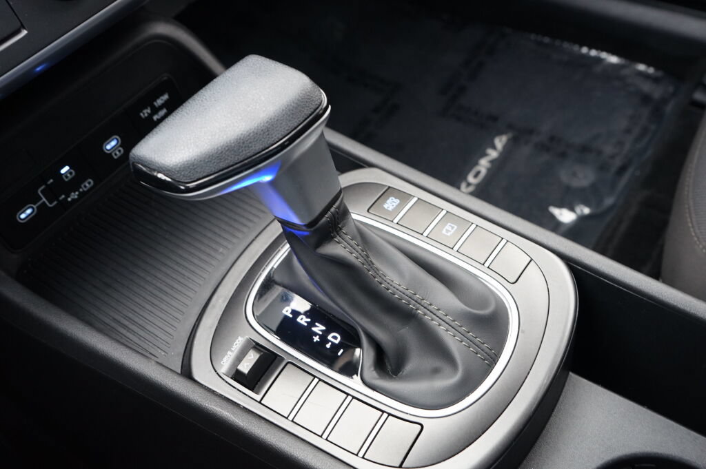 Certified 2026 Hyundai Kona SE FWD image 21