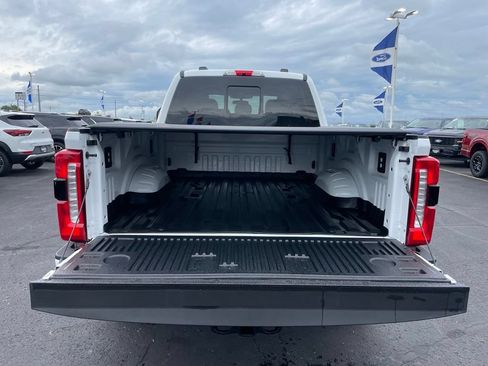 Used 2024 Ford F250 XL w/ STX Appearance Package AWD/4WD image 30