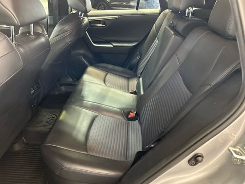 Used 2020 Toyota RAV4 XSE w/ Carpet Mat Package AWD/4WD image 5