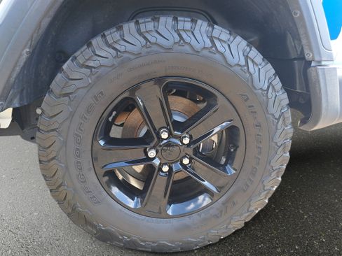 Used 2021 Jeep Wrangler Unlimited Sport AWD/4WD image 29
