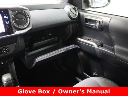 Certified 2019 Toyota Tacoma TRD Sport image 23