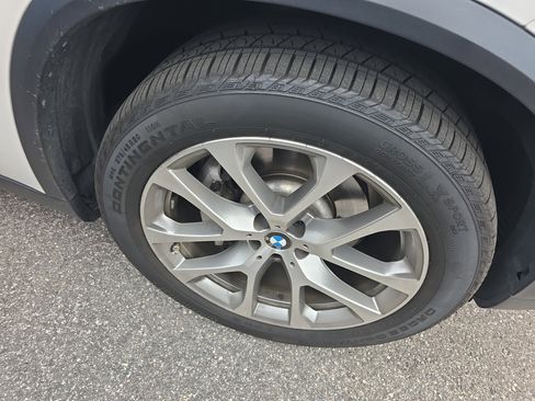 Used 2020 BMW X5 sDrive40i w/ Premium Package image 4