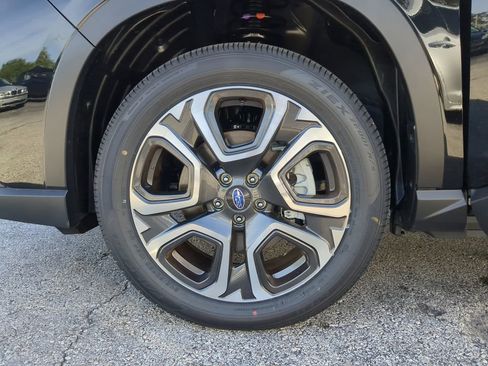 New 2026 Subaru Ascent Limited image 34