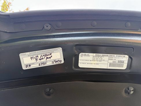 Used 2022 RAM 1500 Laramie image 27