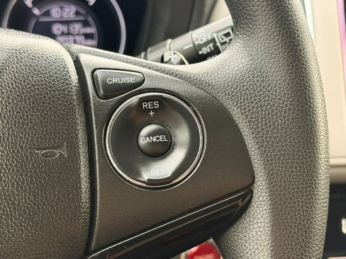 Used 2017 Honda HR-V EX image 28