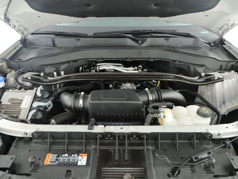 Used 2023 Ford Explorer ST image 6