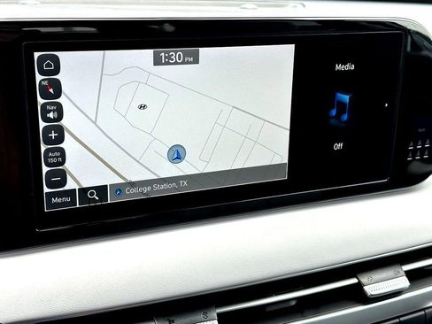 Used 2024 Hyundai Palisade SEL FWD image 18