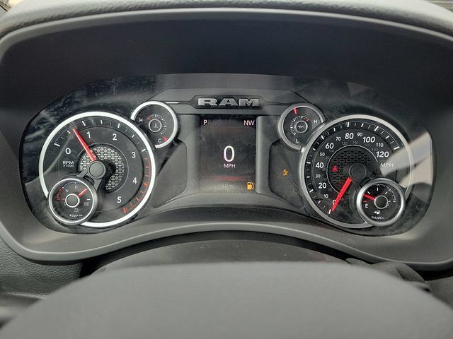 New 2026 RAM 5500 Tradesman AWD/4WD image 18