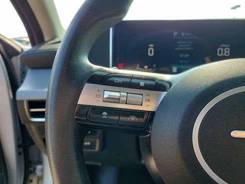 Used 2025 Hyundai Sonata SEL FWD image 23