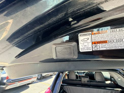 Used 2015 Toyota RAV4 Limited AWD/4WD image 26