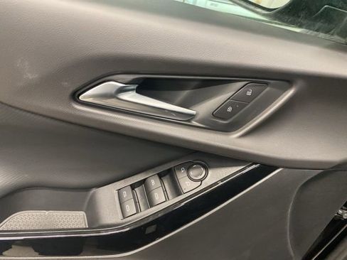 New 2026 Chevrolet Equinox LT image 24