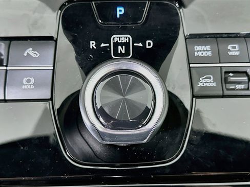 Used 2023 Subaru Solterra AWD image 24