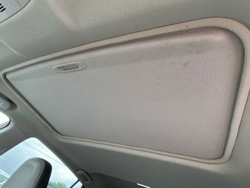 Used 2014 Toyota RAV4 Limited w/ Technology Package image 34