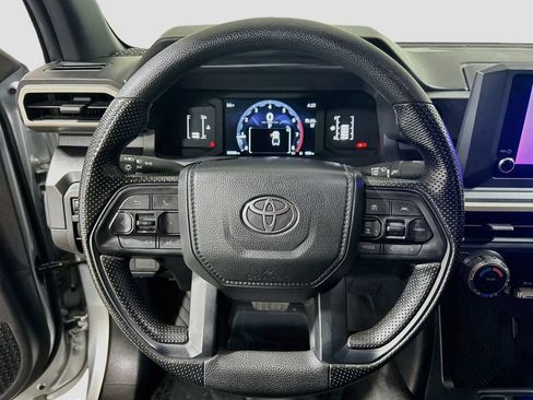 Used 2024 Toyota Tacoma SR RWD image 9