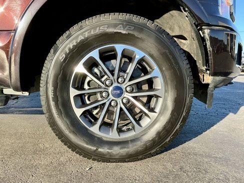 Used 2020 Ford F150 XLT w/ Equipment Group 302A Luxury image 20