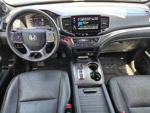 Certified 2023 Honda Passport EX-L image 10
