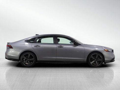 Used 2023 Honda Accord Sport image 6