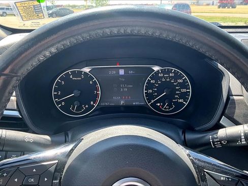 Used 2023 Nissan Altima 2.5 SV w/ SV Premium Package AWD/4WD image 19