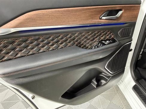 Used 2023 Jeep Grand Cherokee L Summit w/ Luxury Tech Group V image 31