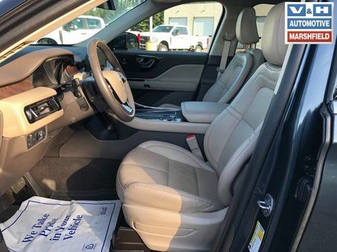 Used 2023 Lincoln Aviator Reserve w/ Elements Package Plus AWD/4WD image 15