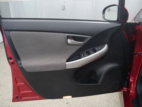 Used 2014 Toyota Prius Three w/ Solar Roof Package FWD image 24